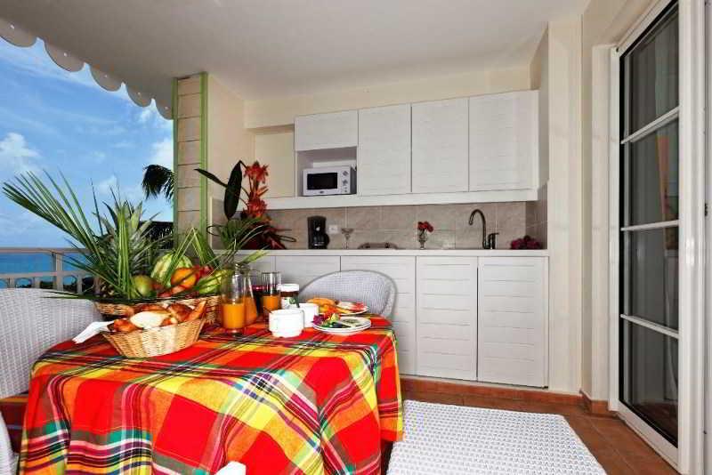 Residence Pierre & Vacances Premium Les Tamarins サンタンヌ エクステリア 写真