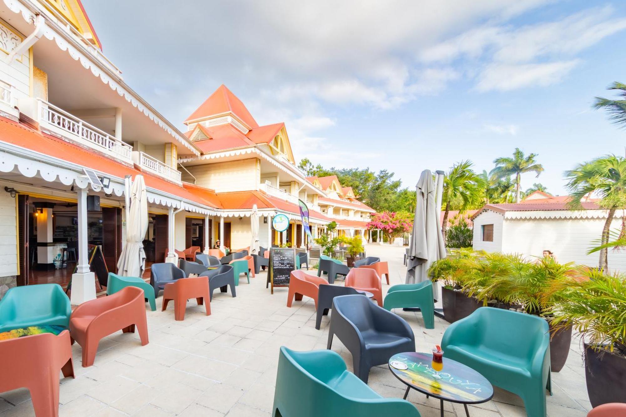 Residence Pierre & Vacances Premium Les Tamarins サンタンヌ エクステリア 写真