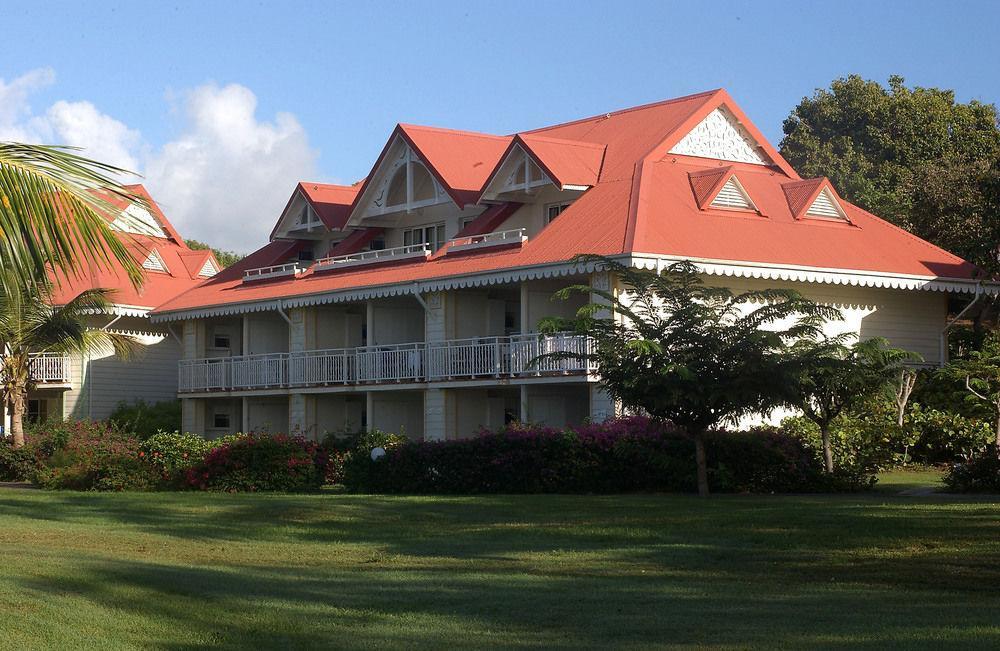 Residence Pierre & Vacances Premium Les Tamarins サンタンヌ エクステリア 写真