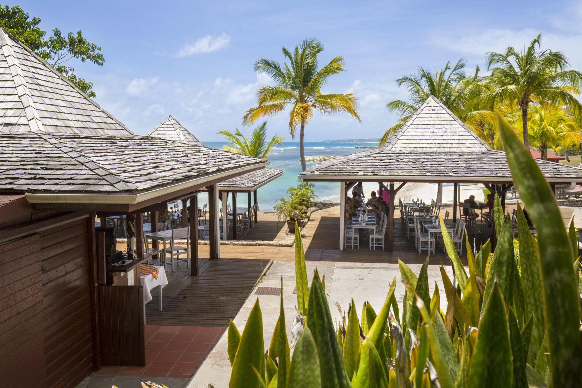 Residence Pierre & Vacances Premium Les Tamarins サンタンヌ エクステリア 写真