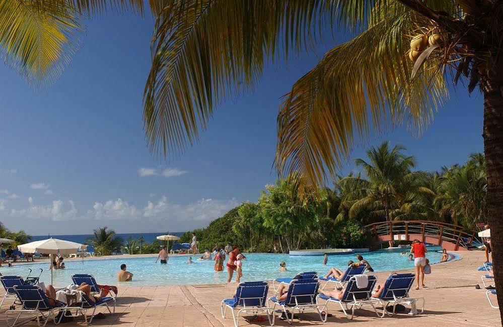 Residence Pierre & Vacances Premium Les Tamarins サンタンヌ エクステリア 写真